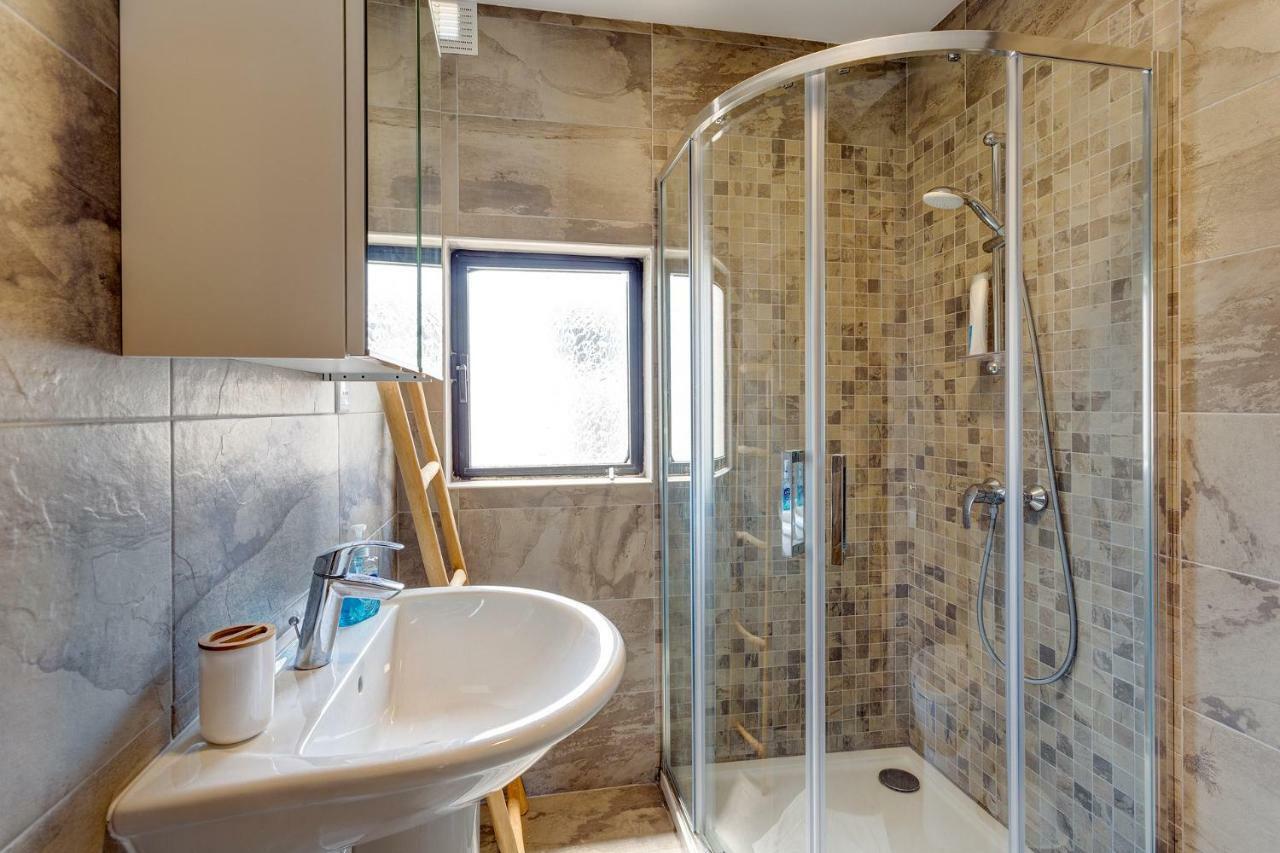 GziraCosy 1Br Penthouse With Terrace, Great Location公寓 外观 照片