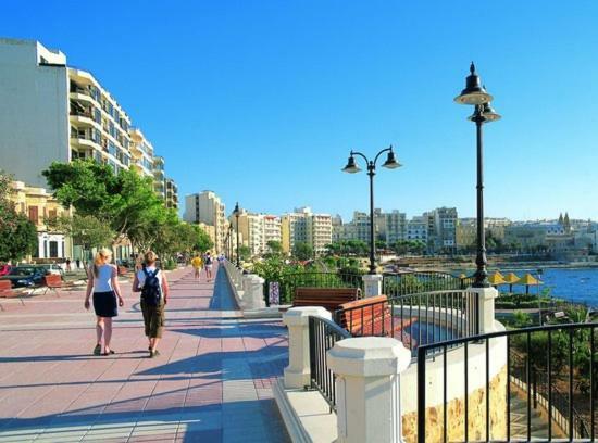 GziraCosy 1Br Penthouse With Terrace, Great Location公寓 外观 照片